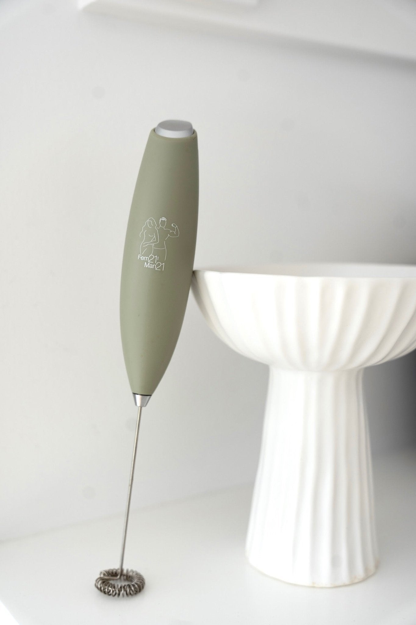 Whisk / Hand Mixer - Natural Health by Meah